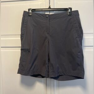 L.L. Bean Comfort Trail Cargo Hiking Shorts Size Women’s 6 Color Deep Purple